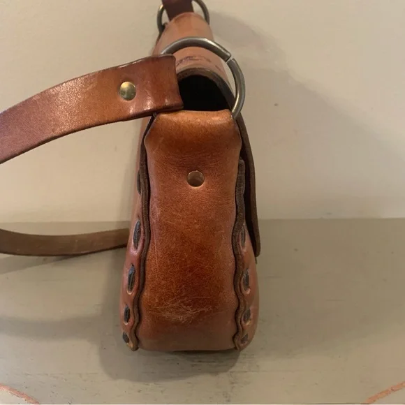 VTG 60s/70s Stamped Leather Tooled Shoulder Bag